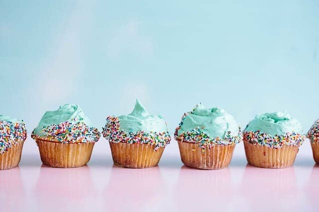 Cupcakes wtih blue icing